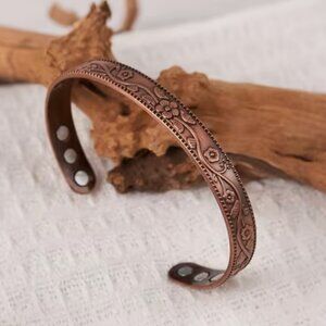 Boho - 🦋 Etched Copper Bangle - Bohemian